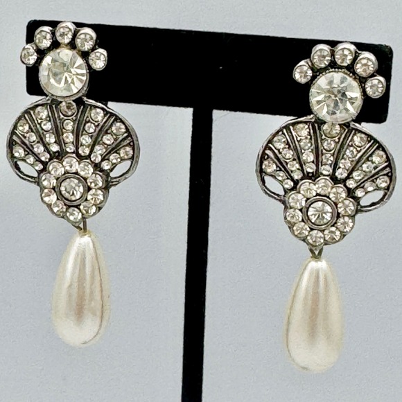 Art Deco Fan Crystal Pearl‎ Drop Earrings Silver Tone Glamour Vintage - Picture 6 of 8